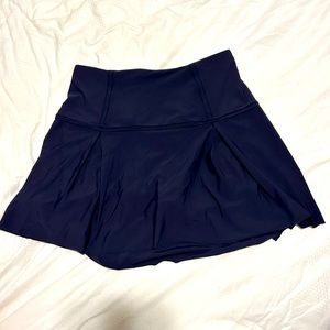Lululemon lost in pace skirt